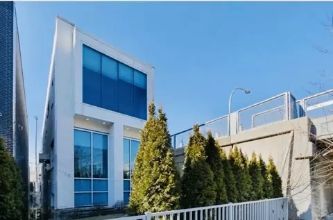 1758 N Rockwell St, Chicago, IL 60647