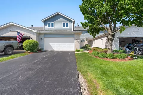 8592 Tullamore Dr, Tinley Park, IL 60487