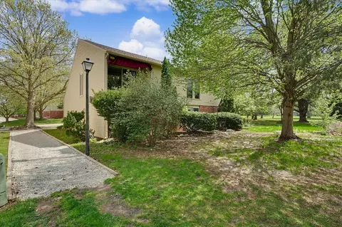 Exterior - 22 Fields E #0, Champaign, IL 61822 photo 5 of 8