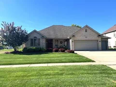 26525 S Lyndsay Dr, Channahon, IL 60410