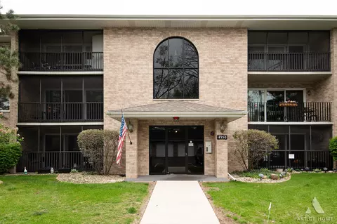 4950 134th Ct #508, Crestwood, IL 60418