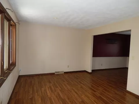Living - 513 S 7th St, Eldridge, IA 52748 photo 1 of 2