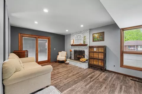 Living - 2005 Clover Ct E, Champaign, IL 61821 photo 1 of 1