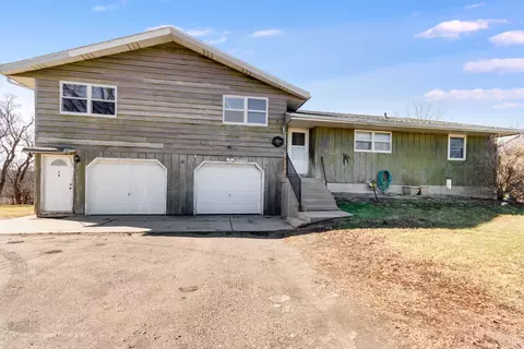 40 W815 Big Timber Rd, Hampshire, IL 60140