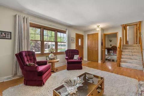 Other - 918 6th St, Hampton, IL 61256 photo 3 of 11
