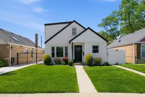 5204 S Oak Park Ave, Chicago, IL 60638