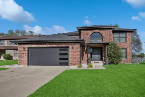 810 Kent Cir, Bartlett, IL 60103