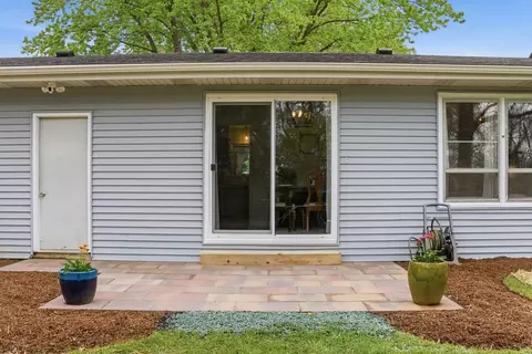 Exterior - 11 N980 Almora Ter, Elgin, IL 60124 photo 3 of 6