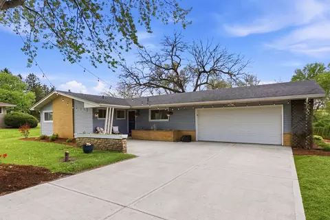 Exterior - 11 N980 Almora Ter, Elgin, IL 60124 photo 2 of 6