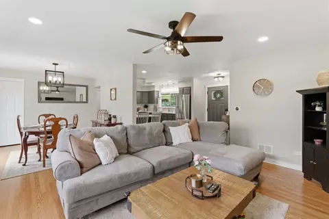 Other - 11 N980 Almora Ter, Elgin, IL 60124 photo 1 of 8