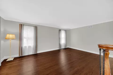 Living - 613 Ford Ln, Bartlett, IL 60103 photo 3 of 3