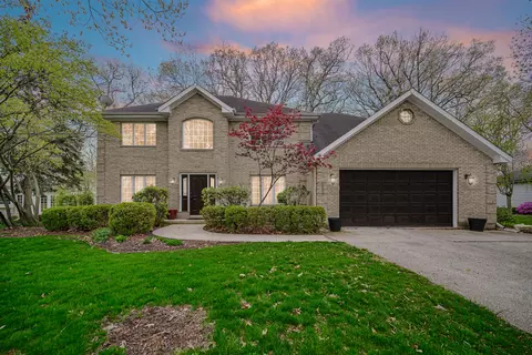 Exterior - 613 Ford Ln, Bartlett, IL 60103 photo 6 of 6