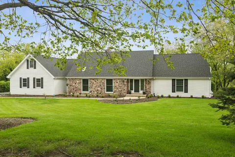 21884 N Andover Rd, Kildeer, IL 60047