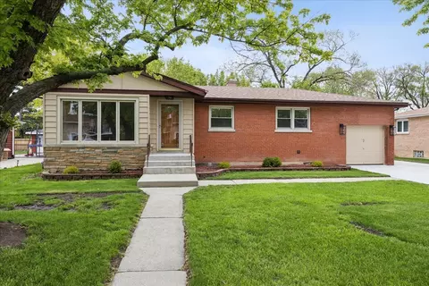 8759 Mobile Ave, Oak Lawn, IL 60453