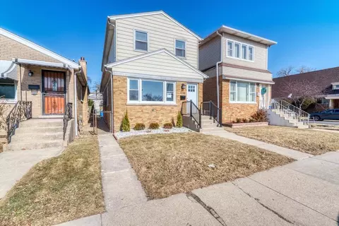 6218 W Foster Ave, Chicago, IL 60630