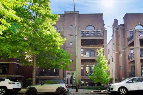 669 N Peoria St #GN, Chicago, IL 60642