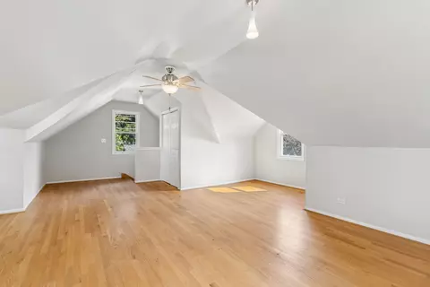 2152 Grey Ave, Evanston, IL 60201 photo 39