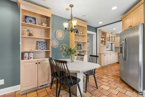2152 Grey Ave, Evanston, IL 60201 photo 13