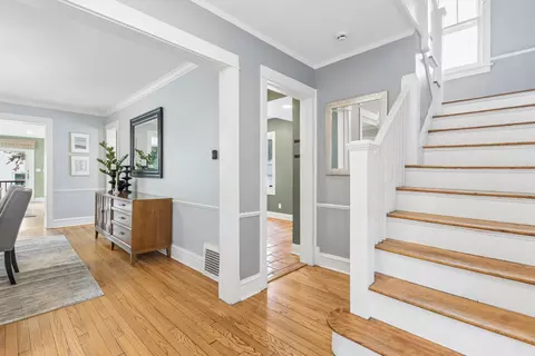 2152 Grey Ave, Evanston, IL 60201 photo 3