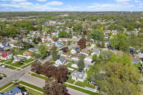 View/Area - 515 Illinois Ave, Elgin, IL 60120 photo 4 of 8