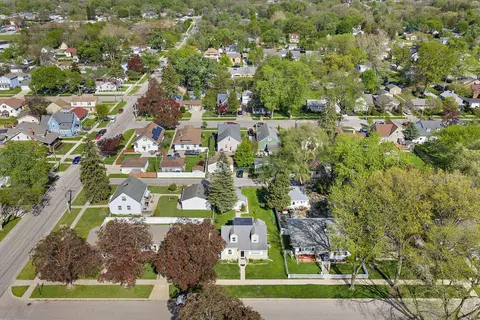 View/Area - 515 Illinois Ave, Elgin, IL 60120 photo 3 of 8