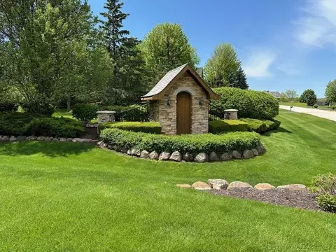 4223 Northgate Dr, Spring Grove, IL 60081 photo 10