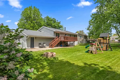 Exterior - 1711 Braden Dr, Normal, IL 61761 photo 2 of 3