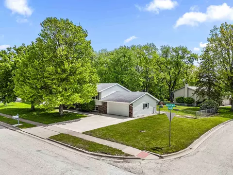 View/Area - 1711 Braden Dr, Normal, IL 61761 photo 1 of 4