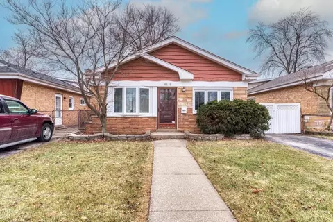 8625 43rd St, Lyons, IL 60534