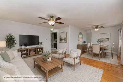 Living - 8625 43rd St, Lyons, IL 60534 photo 3 of 6