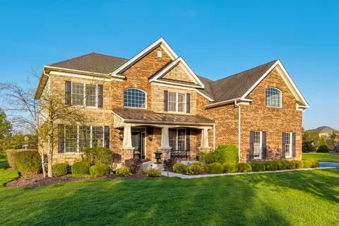 12 Wood Oaks Dr, South Barrington, IL 60010