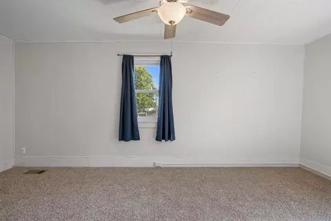 Bedroom - 209 E Griggs St, Mansfield, IL 61854 photo 1 of 6