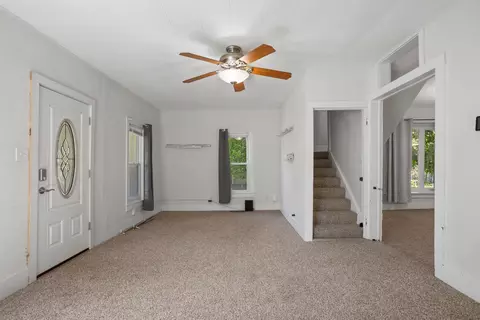 Living - 209 E Griggs St, Mansfield, IL 61854 photo 3 of 4