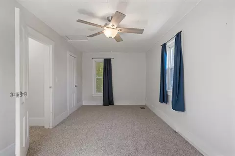 Bedroom - 209 E Griggs St, Mansfield, IL 61854 photo 2 of 6