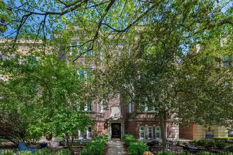 927 Hinman Ave #2S, Evanston, IL 60202