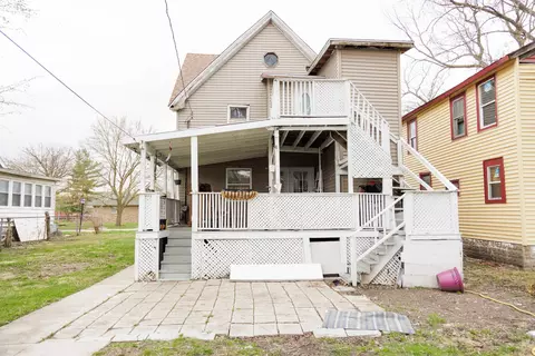 Exterior - 732 N Dearborn Ave, Kankakee, IL 60901 photo 3 of 8