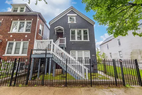5205 S Wood St, Chicago, IL 60609