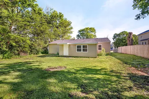 Exterior - 403 W James St, Dwight, IL 60420 photo 2 of 6