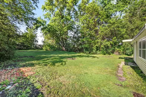 Exterior - 403 W James St, Dwight, IL 60420 photo 1 of 6
