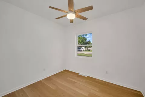 Bedroom - 403 W James St, Dwight, IL 60420 photo 3 of 4