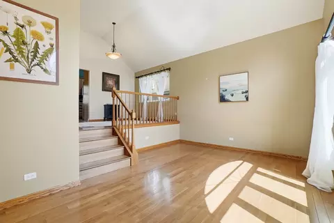Living - 1016 174th St, East Hazel Crest, IL 60429 photo 1 of 4