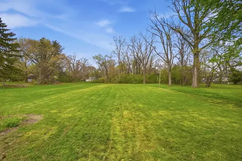 Exterior - 1016 174th St, East Hazel Crest, IL 60429 photo 5 of 5