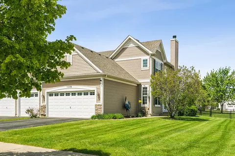 1099 Canary Ave, Yorkville, IL 60560