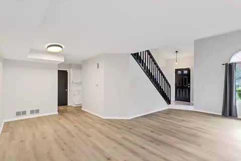 Living - 3053 Anton Dr, Aurora, IL 60504 photo 3 of 6