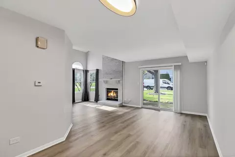 Living - 3053 Anton Dr, Aurora, IL 60504 photo 5 of 6