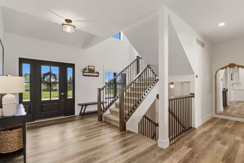 Entry Way - 2516 Piney Run, Bloomington, IL 61705 photo 2 of 7