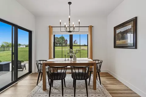 Dining - 2516 Piney Run, Bloomington, IL 61705 photo 1 of 1