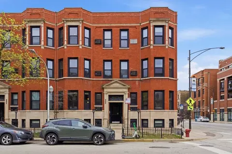 802 W George St #1, Chicago, IL 60657