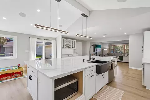 Kitchen - 1320 N Harrison St, Algonquin, IL 60102 photo 6 of 6