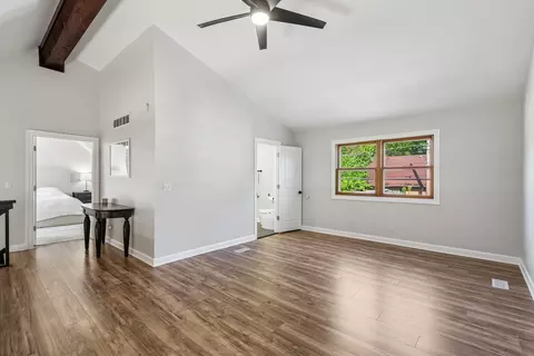 Entry Way - 1320 N Harrison St, Algonquin, IL 60102 photo 3 of 4